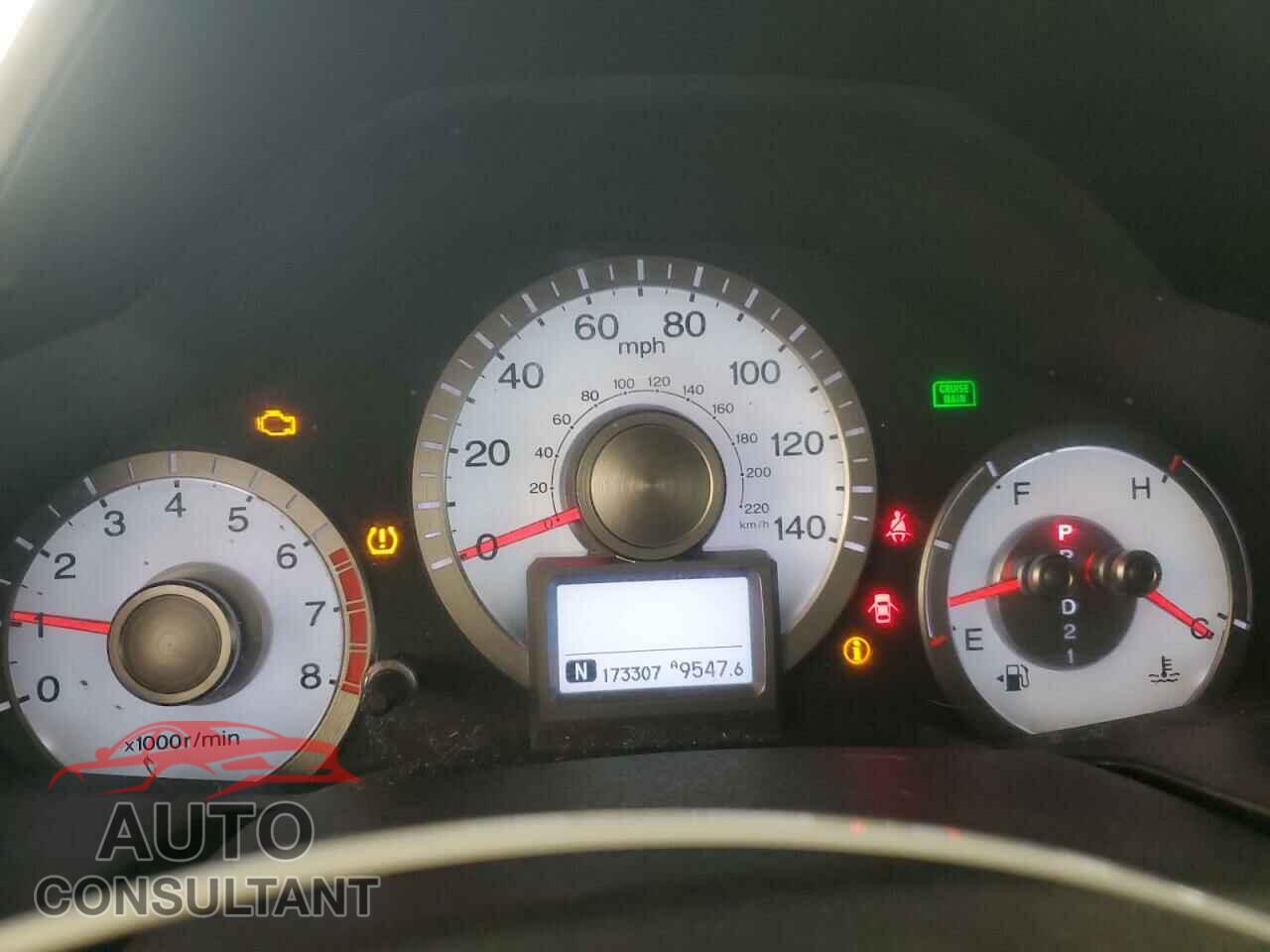 HONDA PILOT 2011 - 5FNYF4H93BB070236