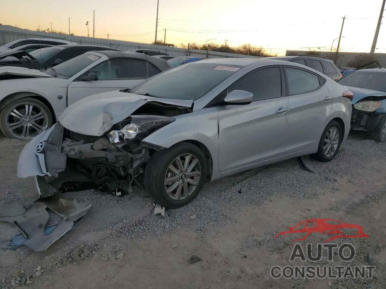 HYUNDAI ELANTRA 2015 - KMHDH4AE8FU437706