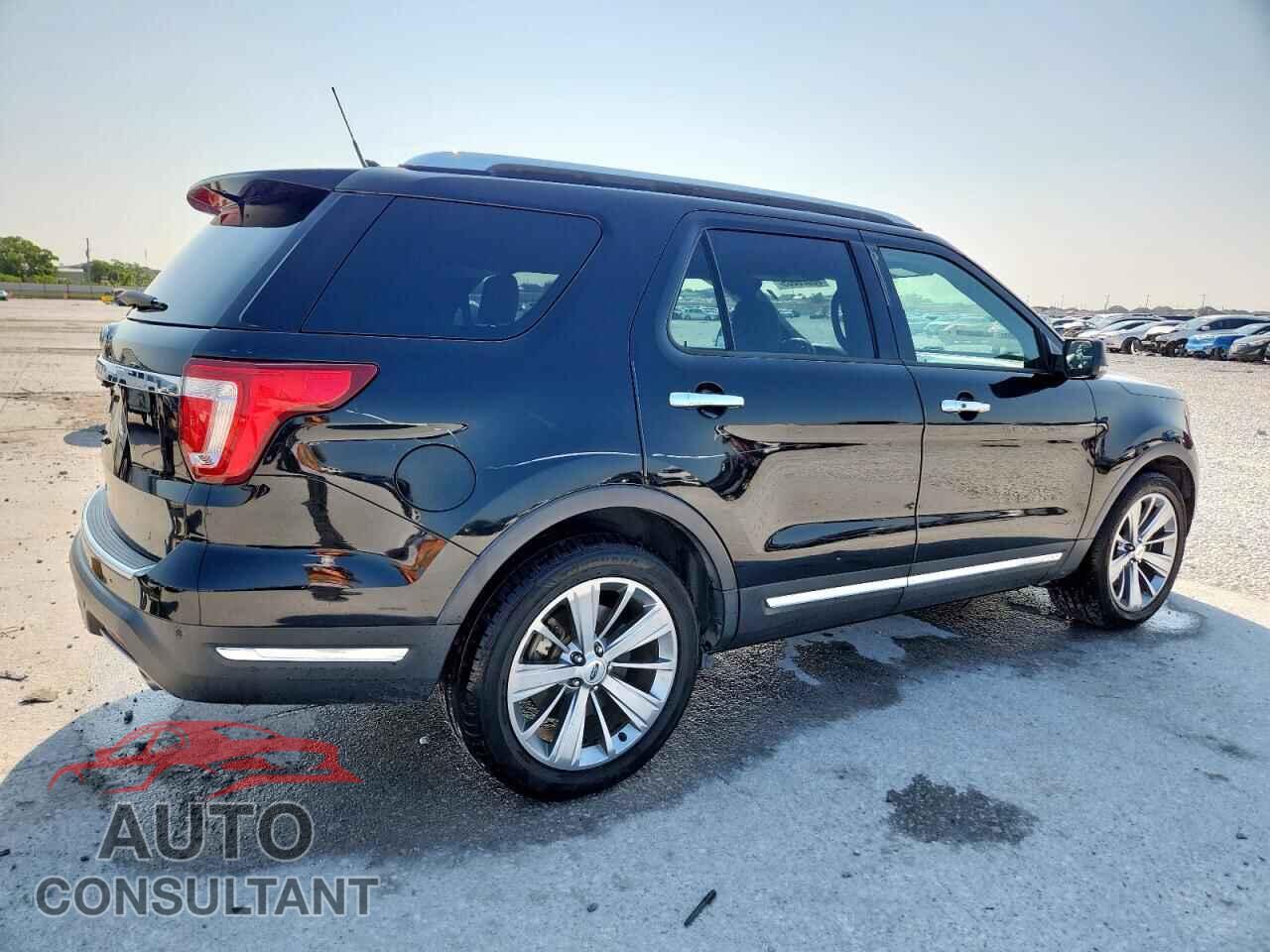 FORD EXPLORER 2018 - 1FM5K7F85JGB80523