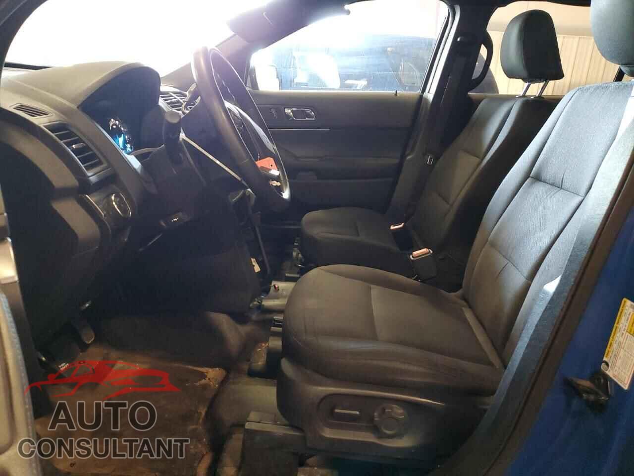FORD EXPLORER 2018 - 1FM5K8AT7JGB93355