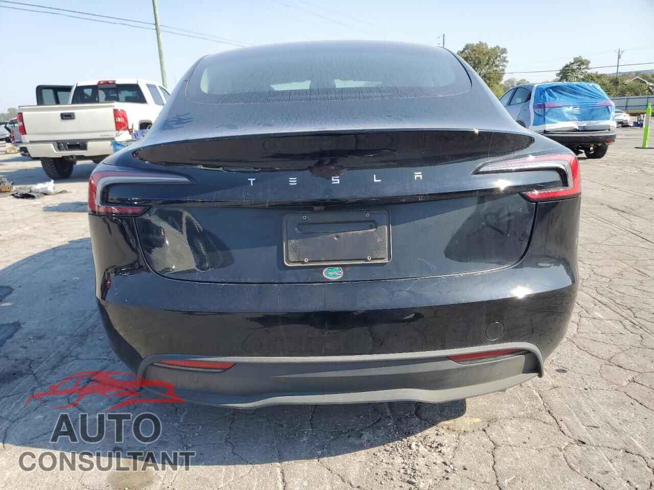 TESLA MODEL 3 2024 - 5YJ3E1EA4RF736251