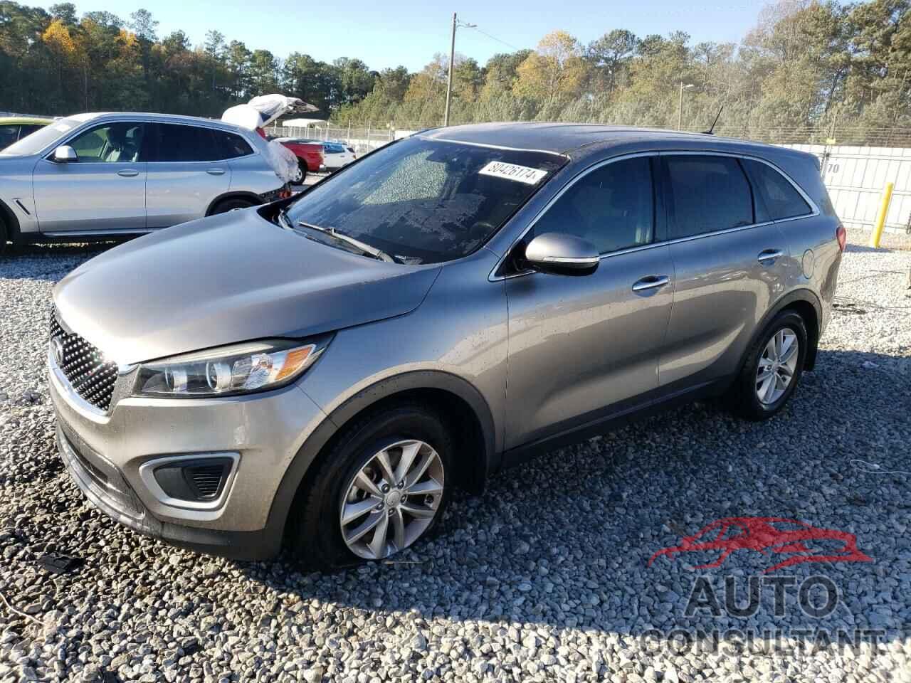 KIA SORENTO 2017 - 5XYPG4A32HG244104