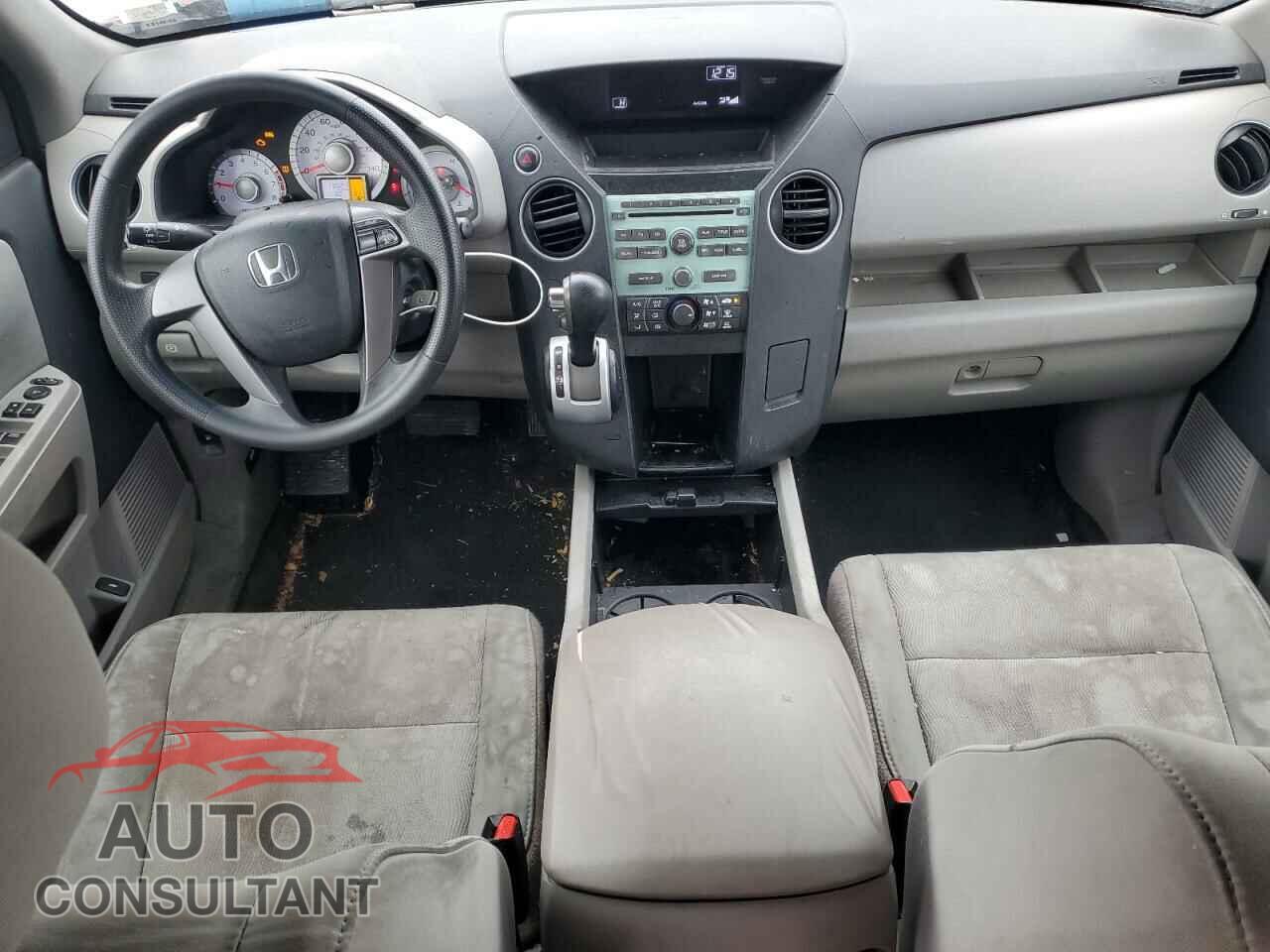 HONDA PILOT 2011 - 5FNYF3H29BB007607