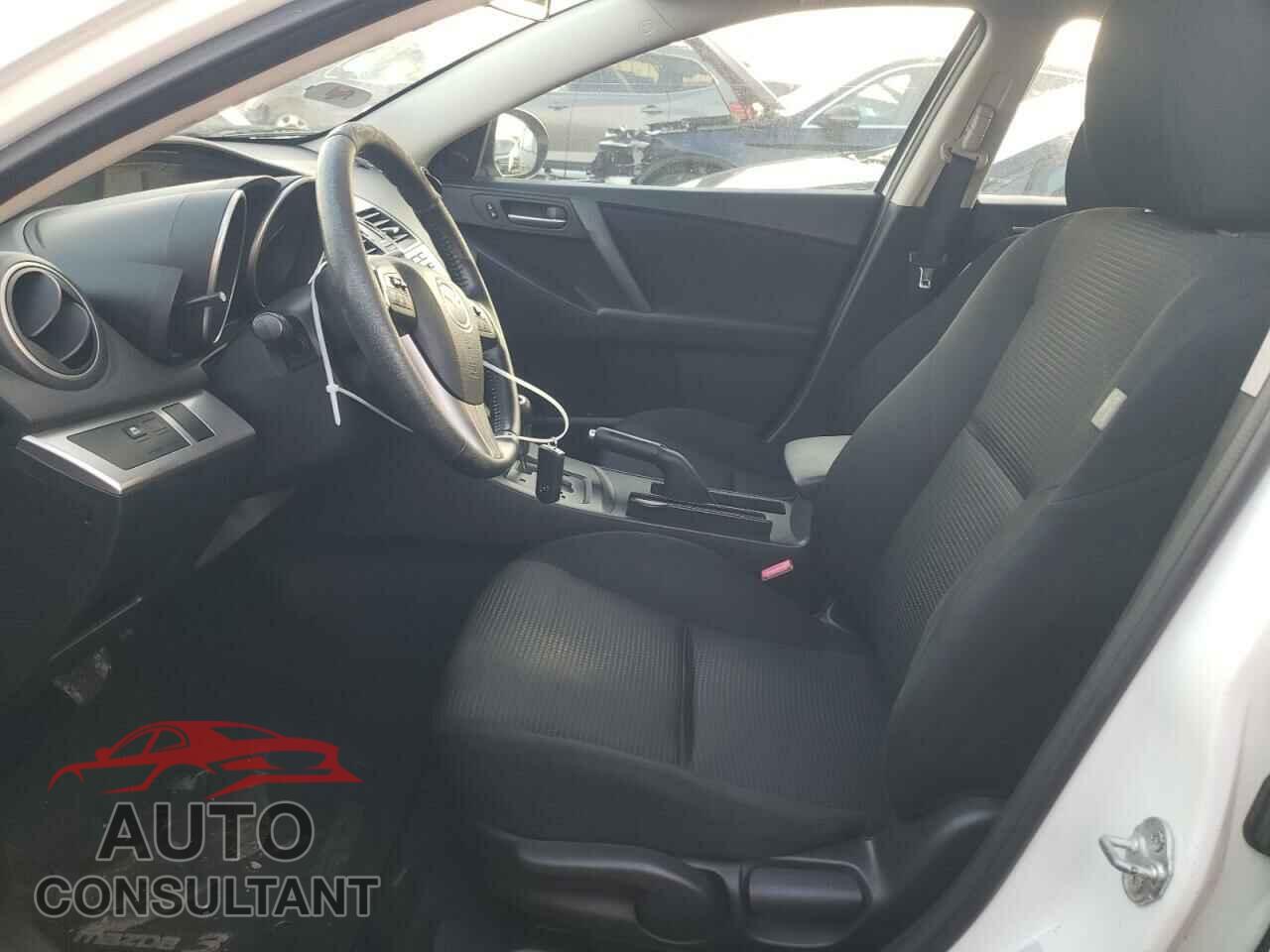 MAZDA 3 2012 - JM1BL1V79C1605306