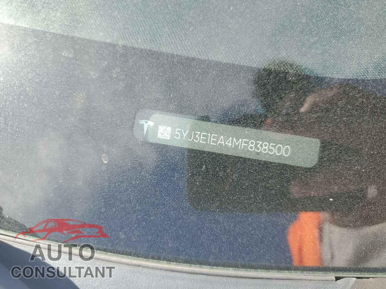 TESLA MODEL 3 2021 - 5YJ3E1EA4MF838500