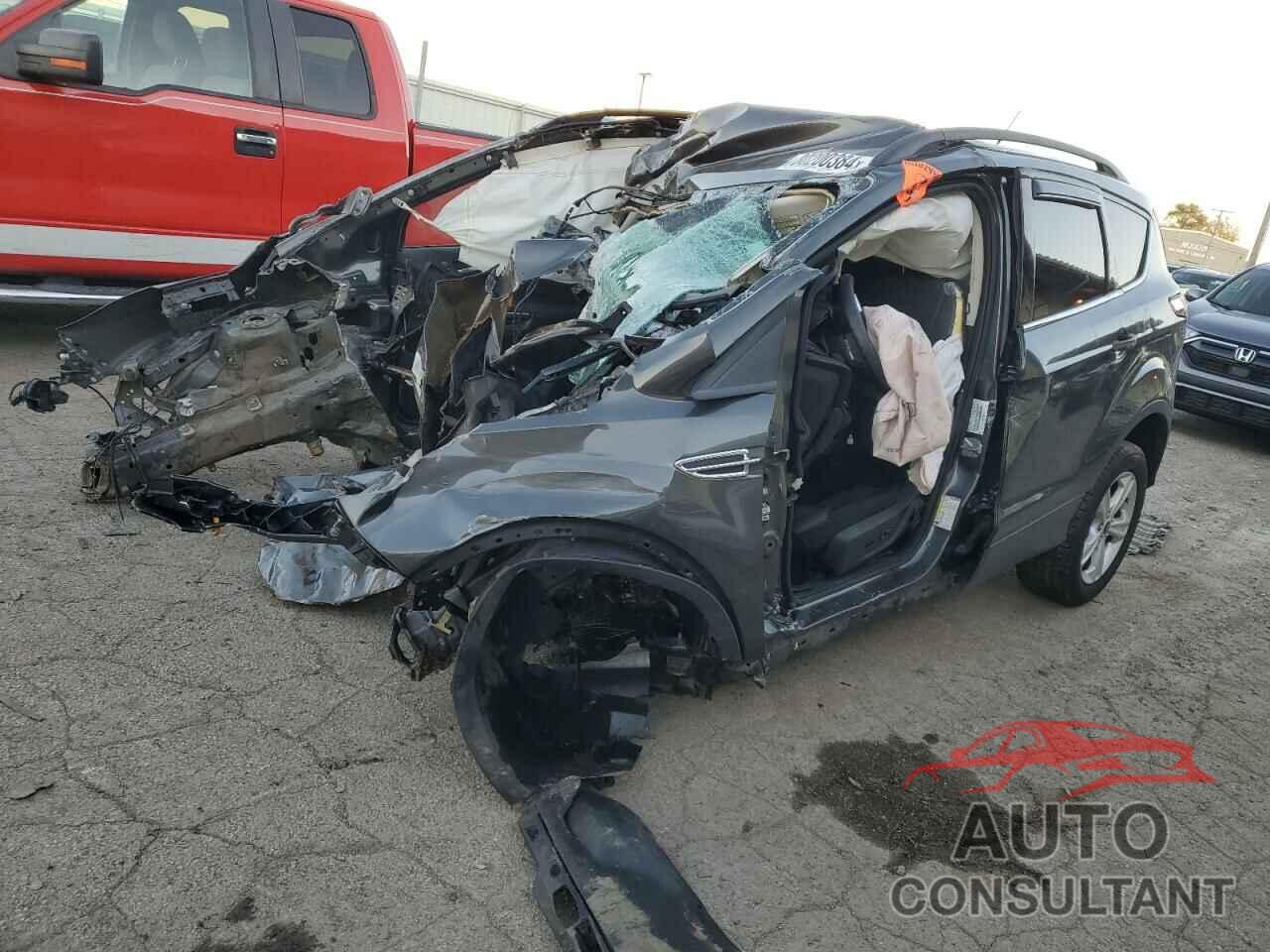 FORD ESCAPE 2016 - 1FMCU0GX8GUB22270