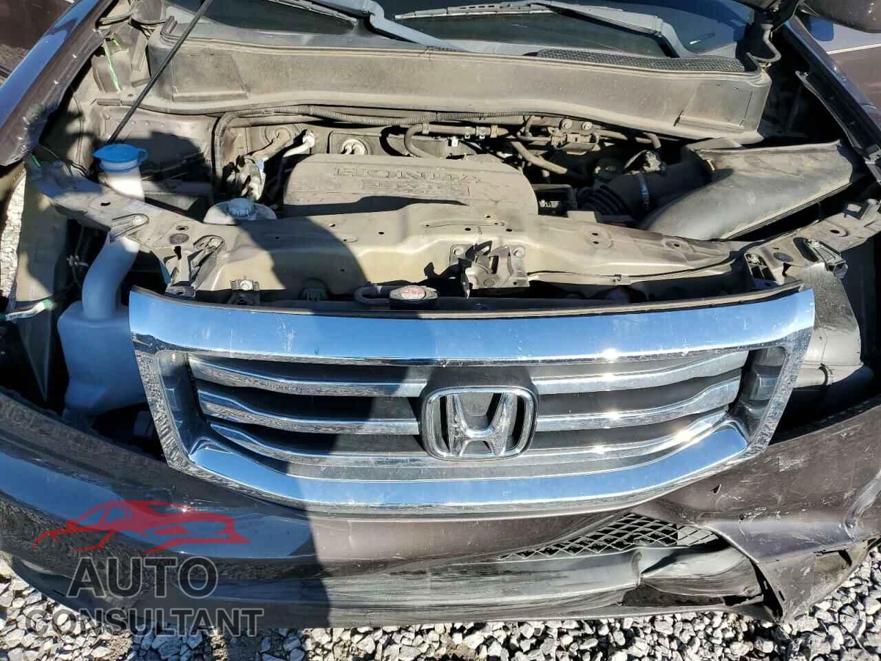 HONDA PILOT 2013 - 5FNYF3H51DB007372