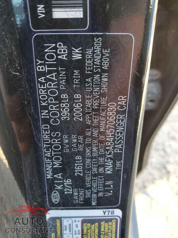KIA FORTE 2017 - KNAFX5A84H5706830