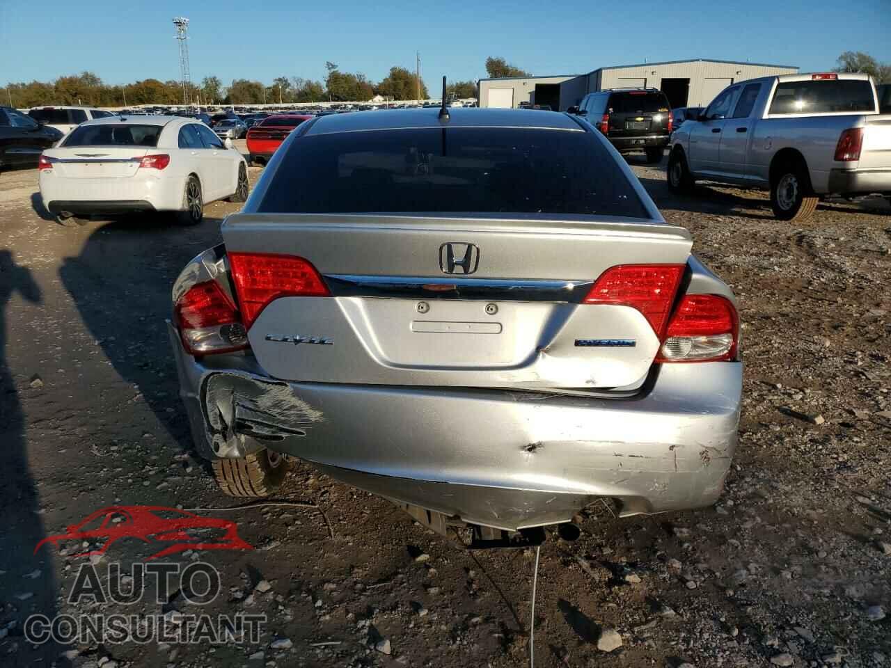 HONDA CIVIC 2011 - JHMFA3F29BS001025