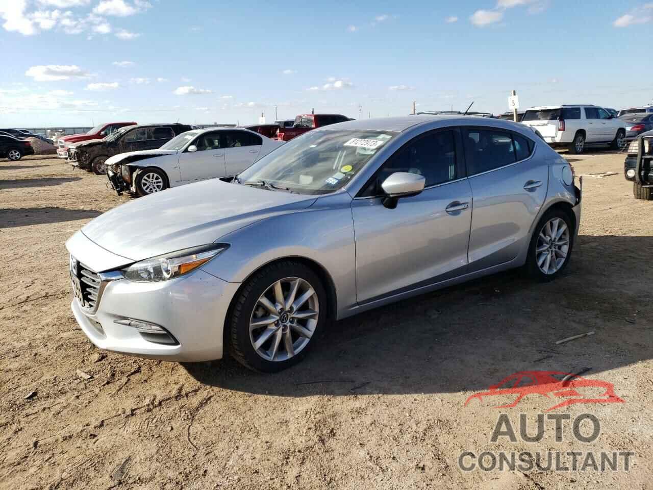 MAZDA 3 2017 - 3MZBN1L73HM138744