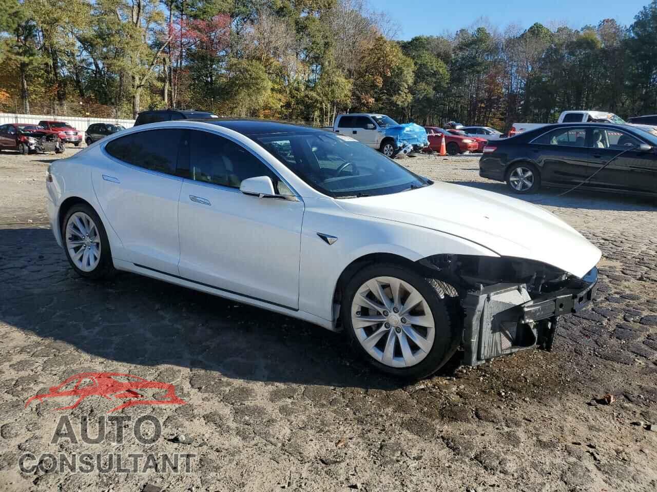 TESLA MODEL S 2017 - 5YJSA1E25HF198822