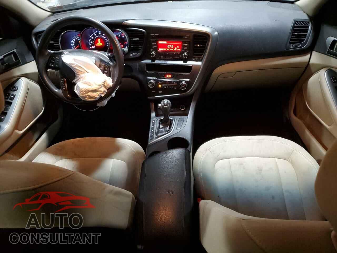 KIA OPTIMA 2011 - KNAGM4A76B5134956