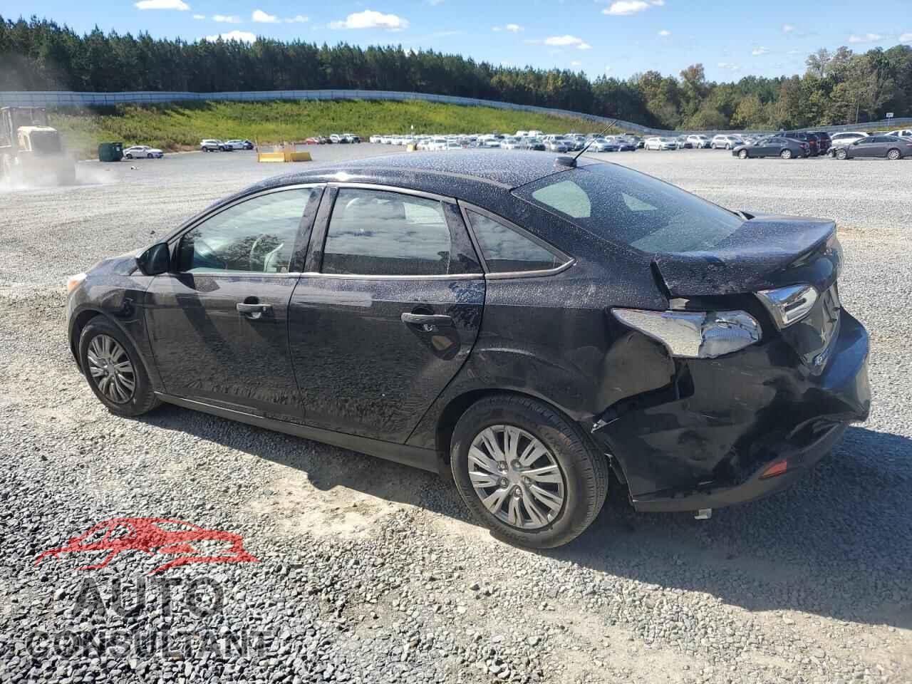 FORD FOCUS 2017 - 1FADP3E23HL221097