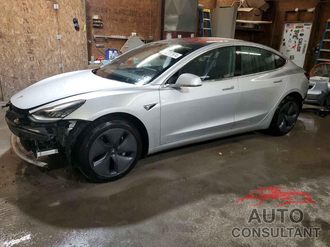 TESLA MODEL 3 2018 - 5YJ3E1EB5JF054475