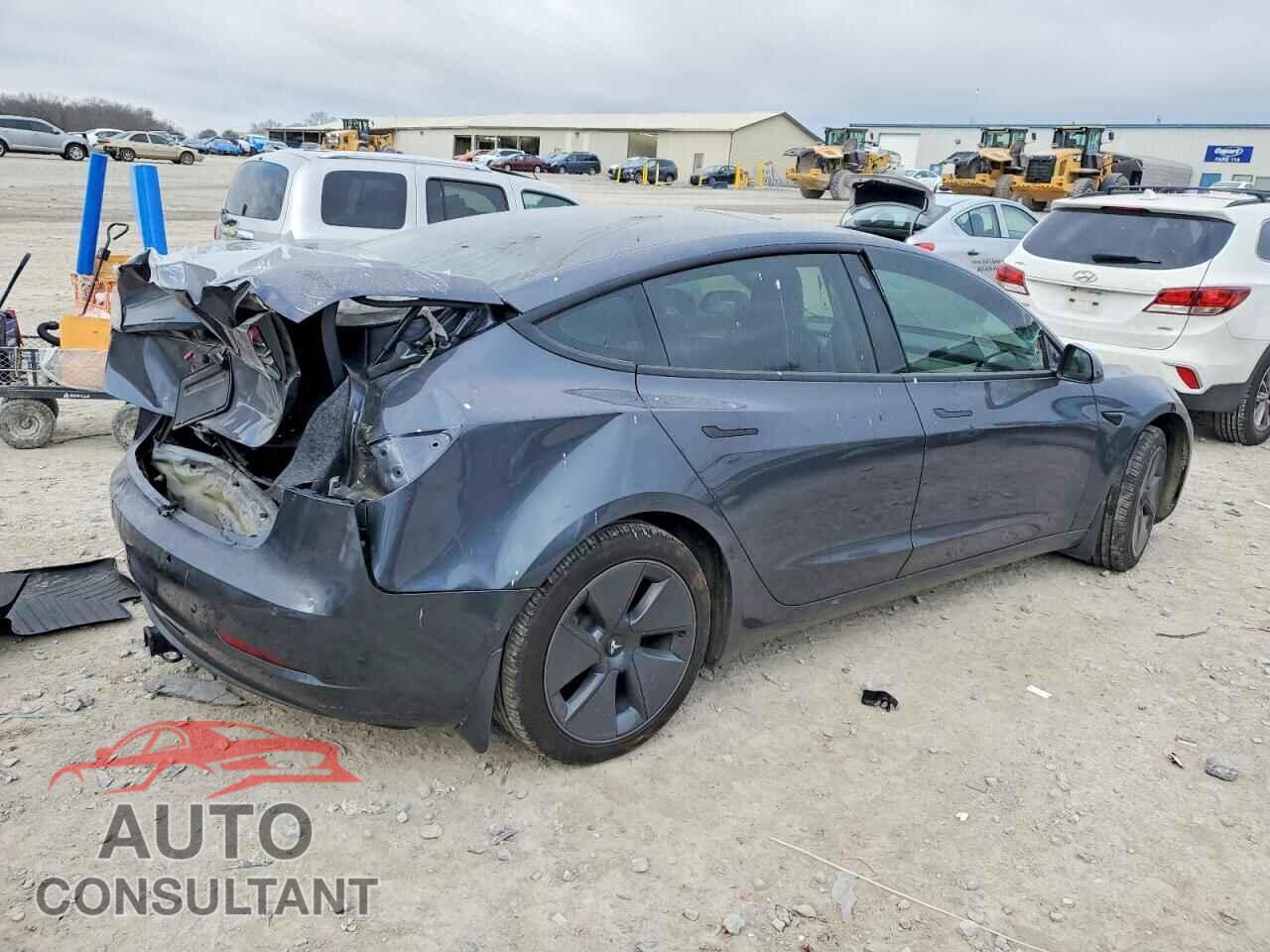 TESLA MODEL 3 2022 - 5YJ3E1EB0NF259711