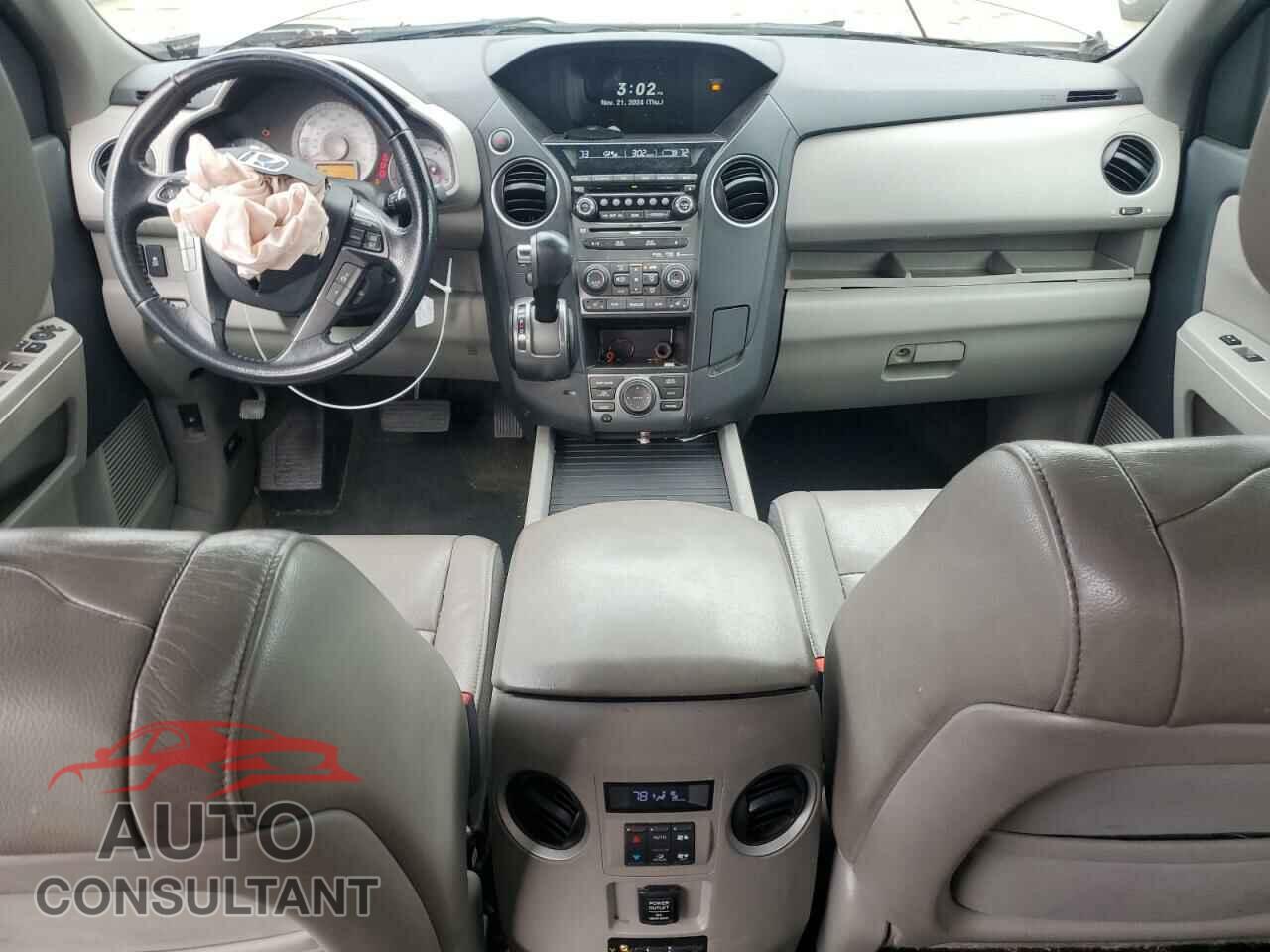 HONDA PILOT 2015 - 5FNYF3H97FB020021