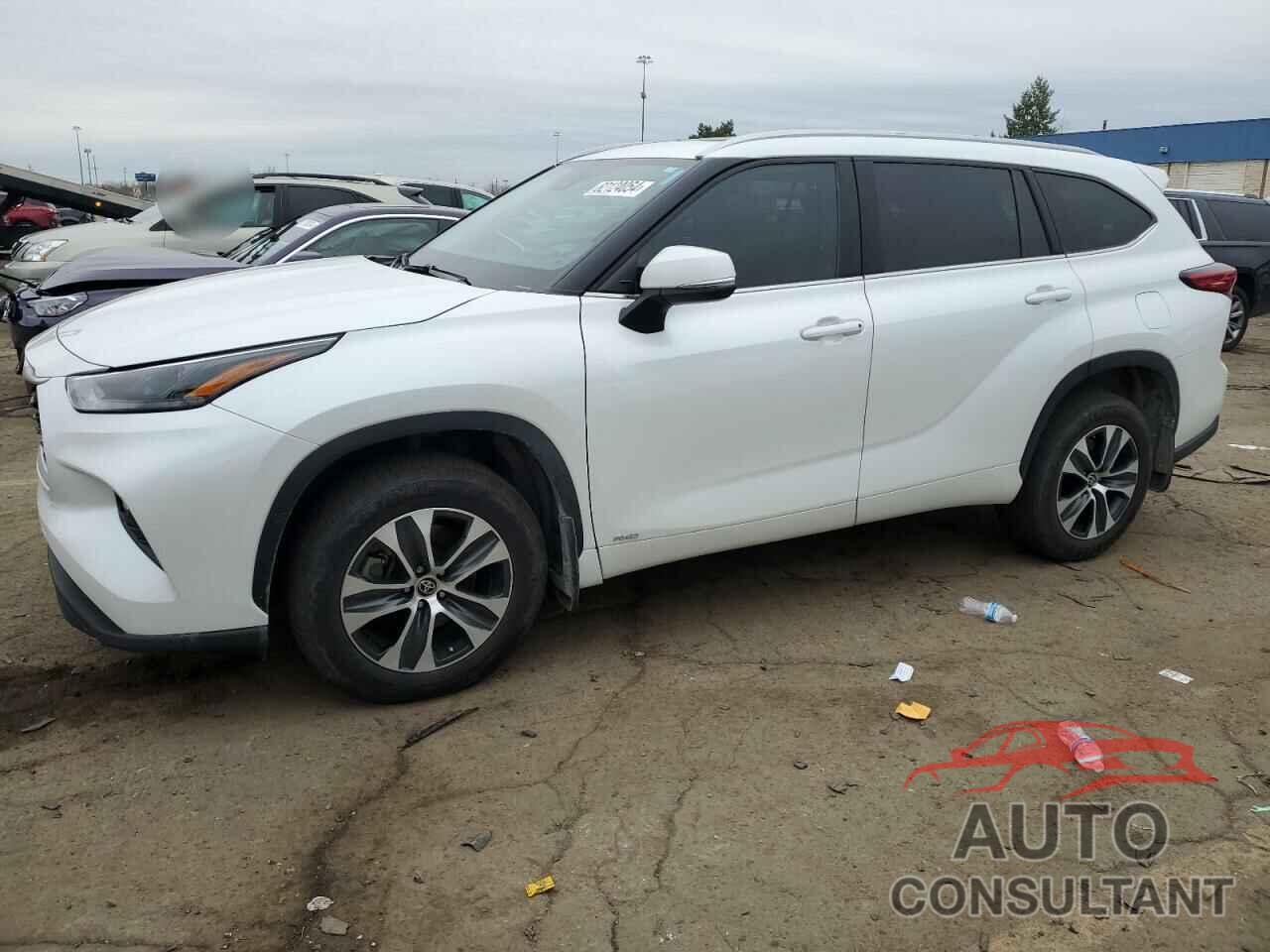 TOYOTA HIGHLANDER 2022 - 5TDGBRCH7NS540786