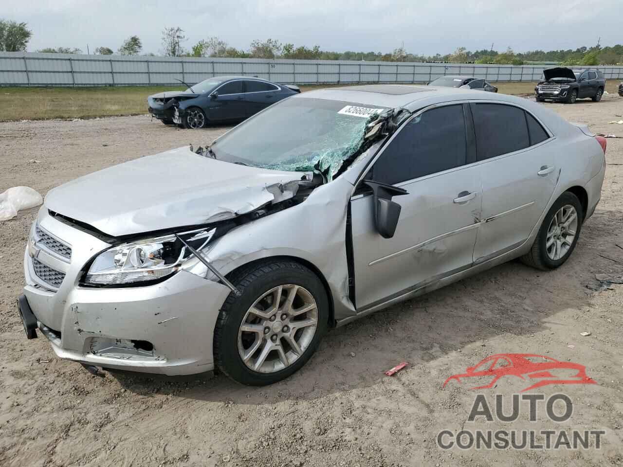 CHEVROLET MALIBU 2013 - 1G11C5SA4DF259259