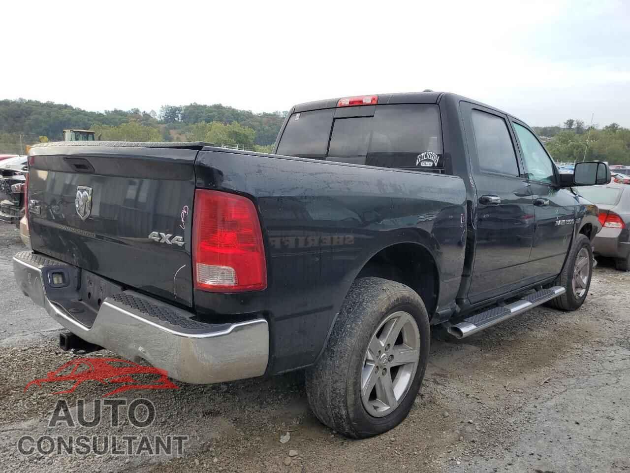 DODGE RAM 1500 2012 - 1C6RD7LT5CS117177