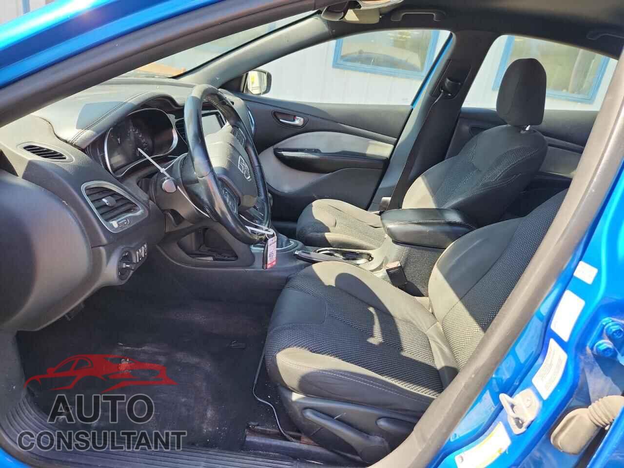 DODGE DART 2015 - 1C3CDFBB3FD212853