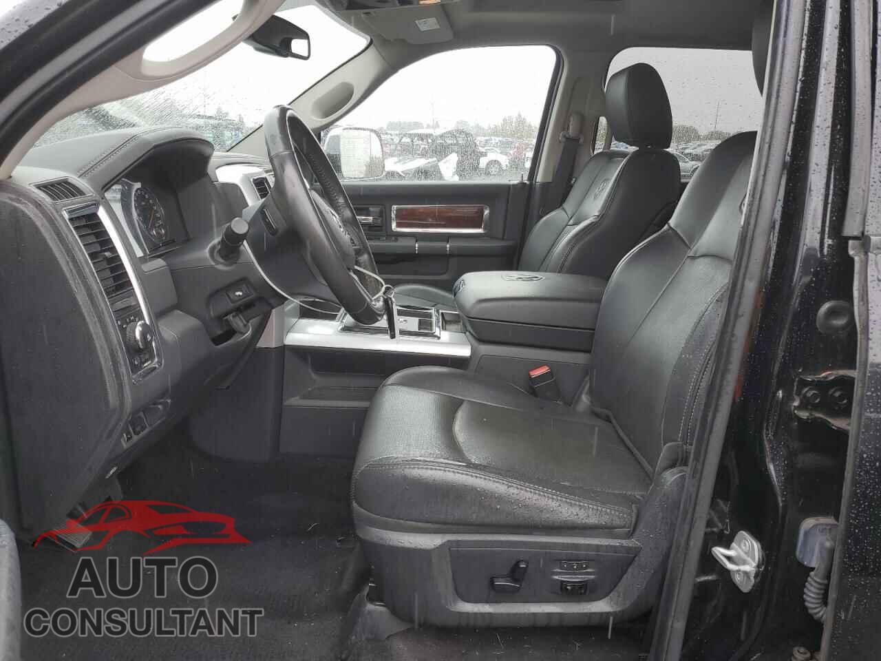DODGE RAM 1500 2012 - 1C6RD7NT5CS328280