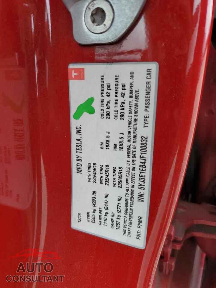 TESLA MODEL 3 2018 - 5YJ3E1EB4JF100832