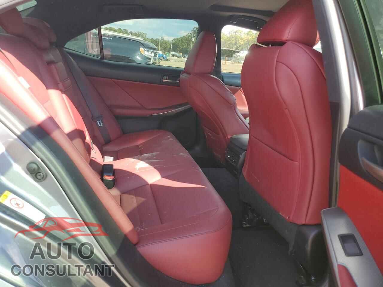 LEXUS IS 2017 - JTHBA1D25H5047013