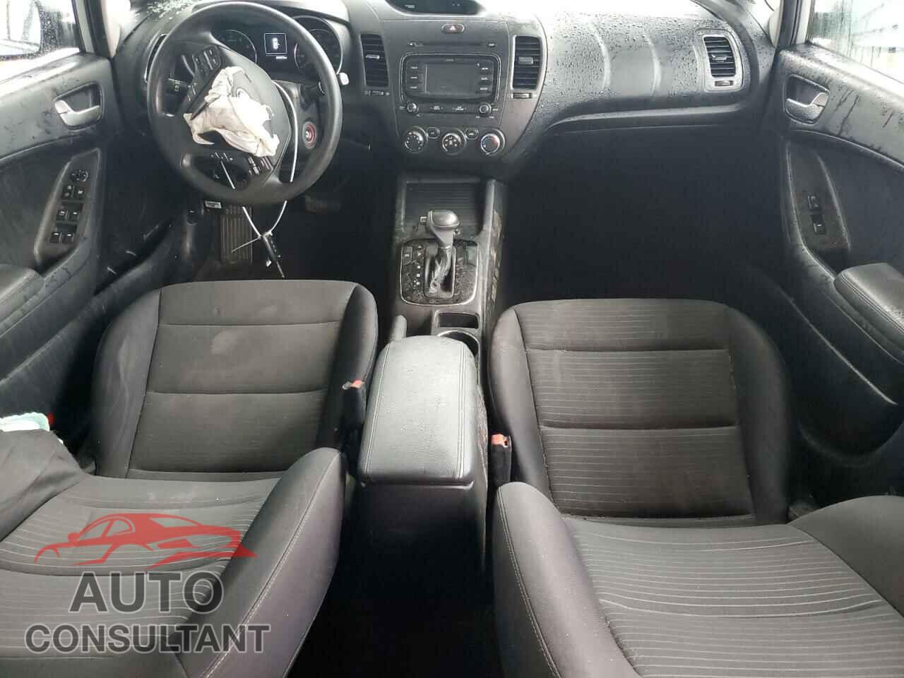 KIA FORTE 2017 - 3KPFL4A70HE073554