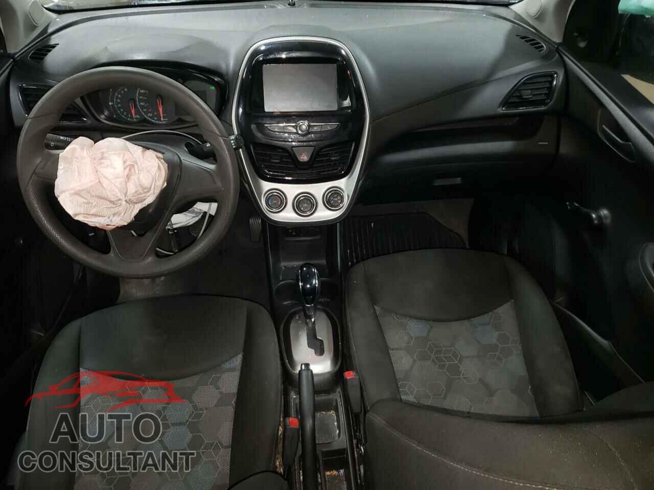 CHEVROLET SPARK 2017 - KL8CB6SA1HC823426
