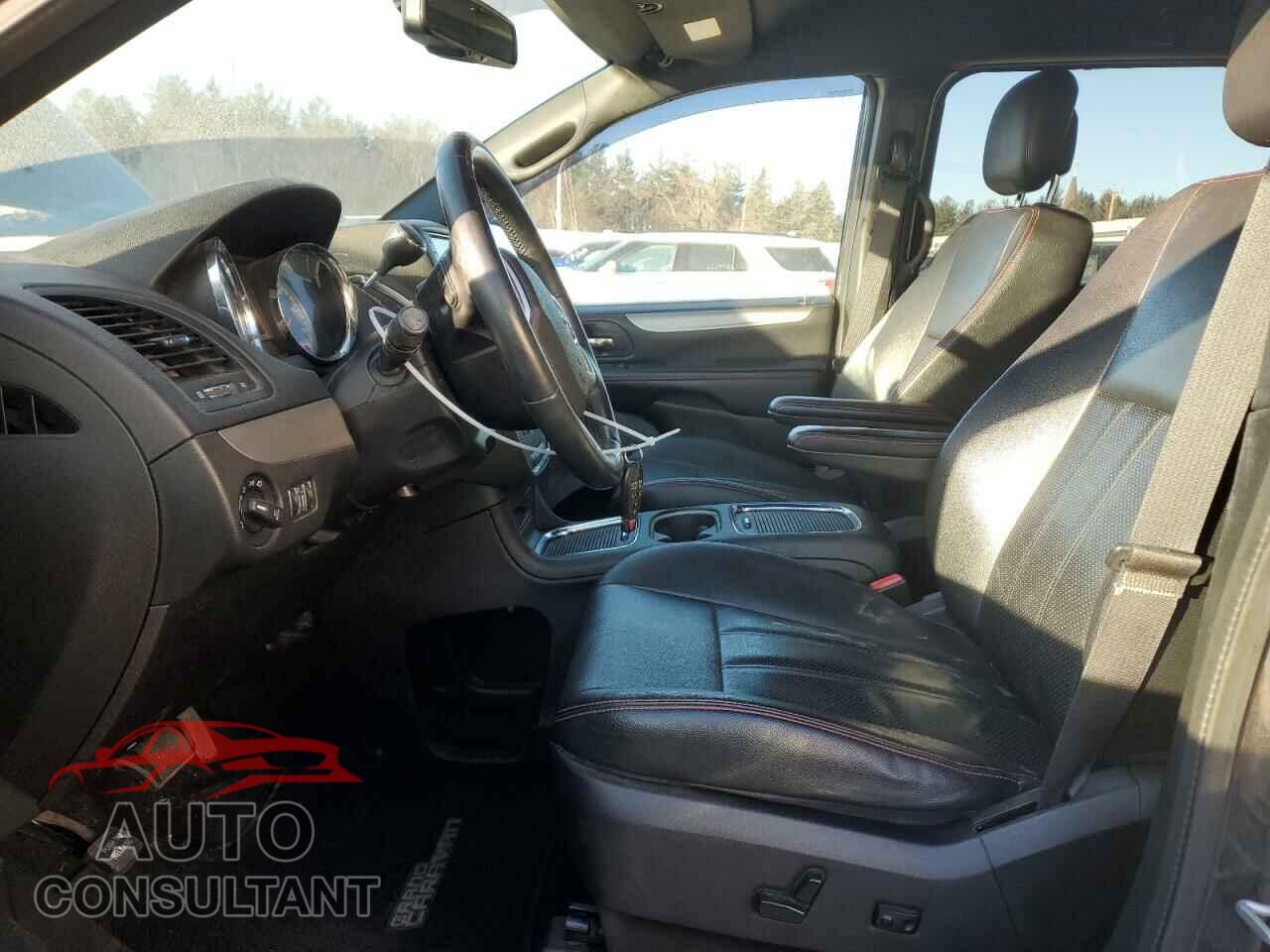 DODGE CARAVAN 2015 - 2C4RDGEG2FR709523