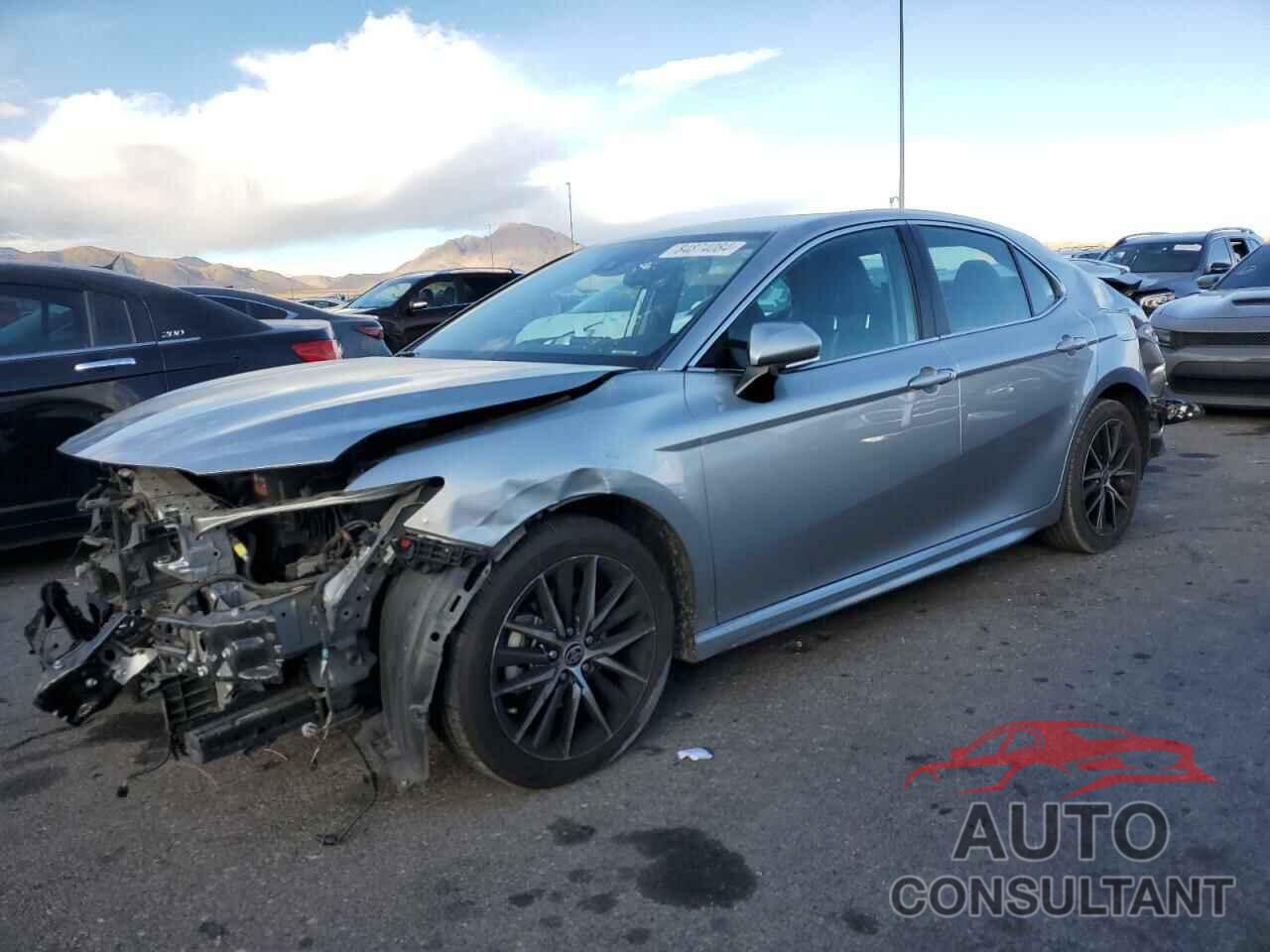 TOYOTA CAMRY 2022 - 4T1G11AKXNU671091