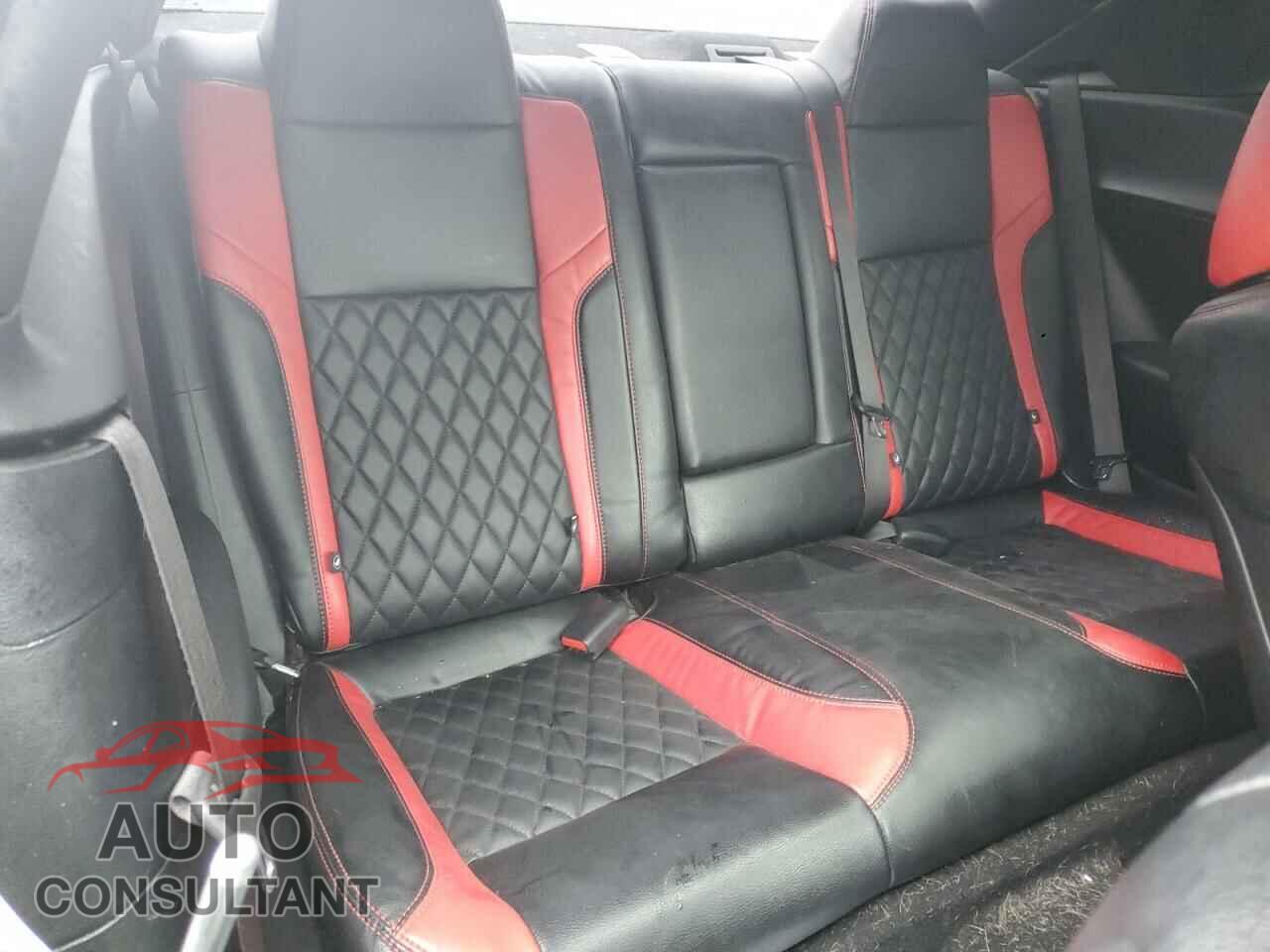 DODGE CHALLENGER 2019 - 2C3CDZKG3KH676221