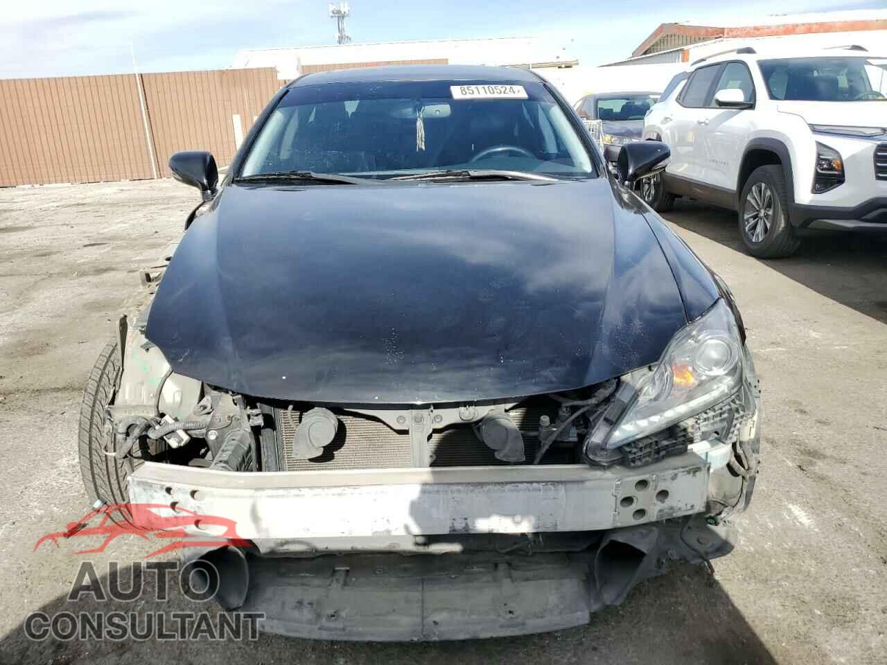 LEXUS IS 2011 - JTHBF5C23B5156183
