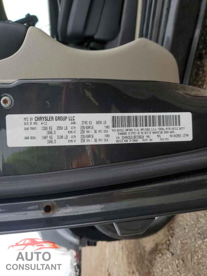 DODGE CARAVAN 2011 - 2D4RN3DG1BR728620