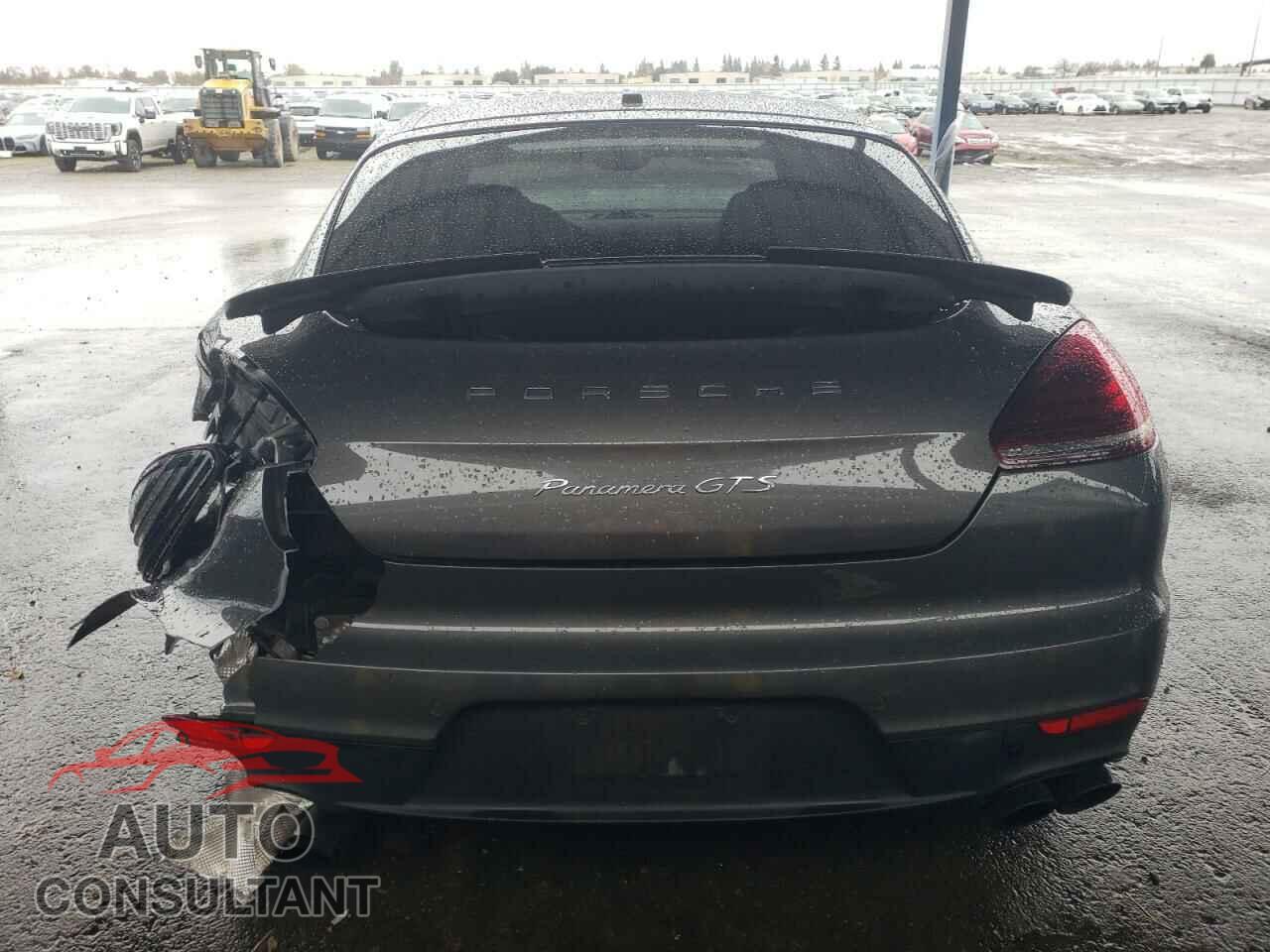 PORSCHE PANAMERA 2016 - WP0AF2A7XGL080197
