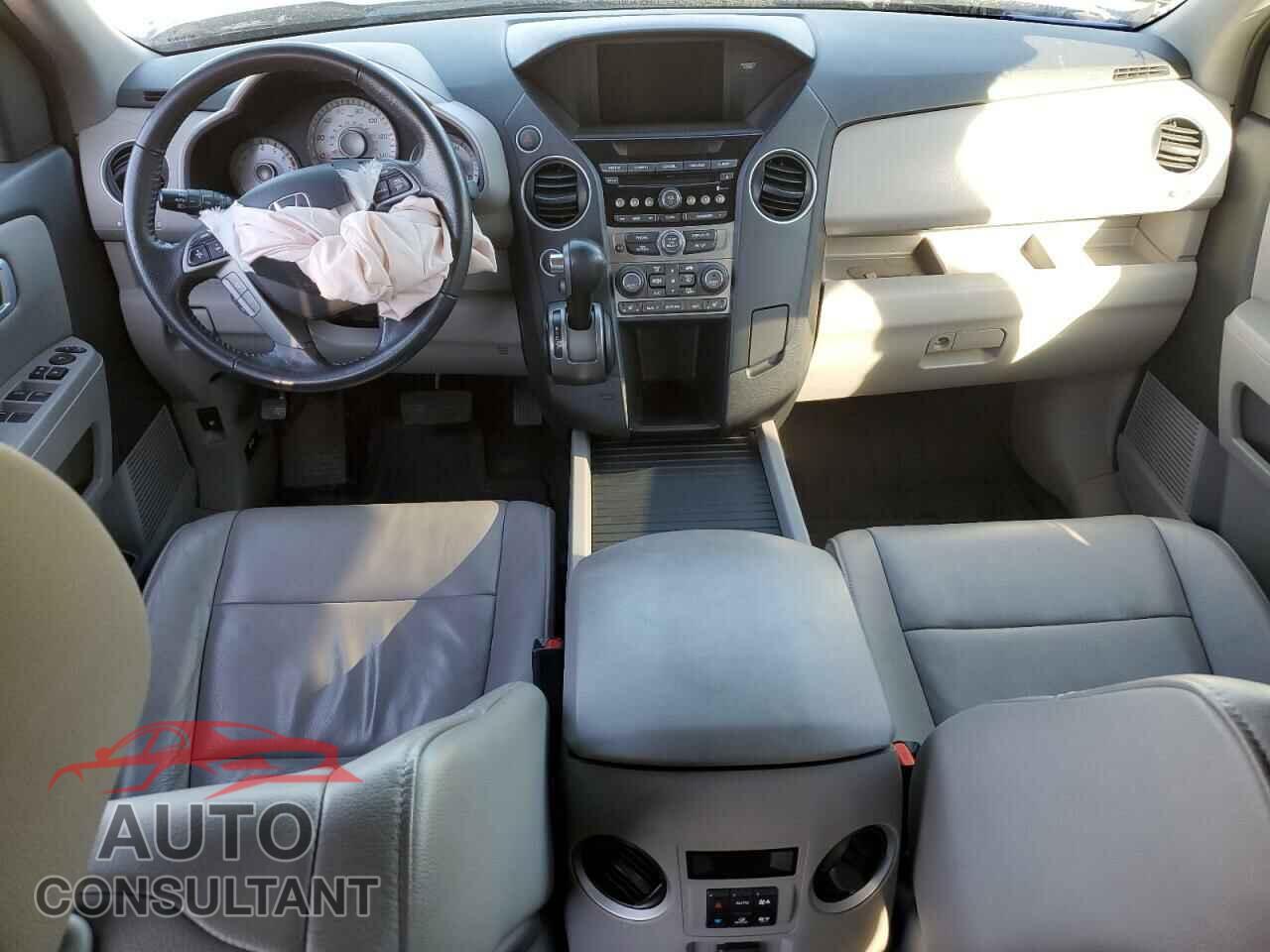 HONDA PILOT 2014 - 5FNYF4H50EB031914