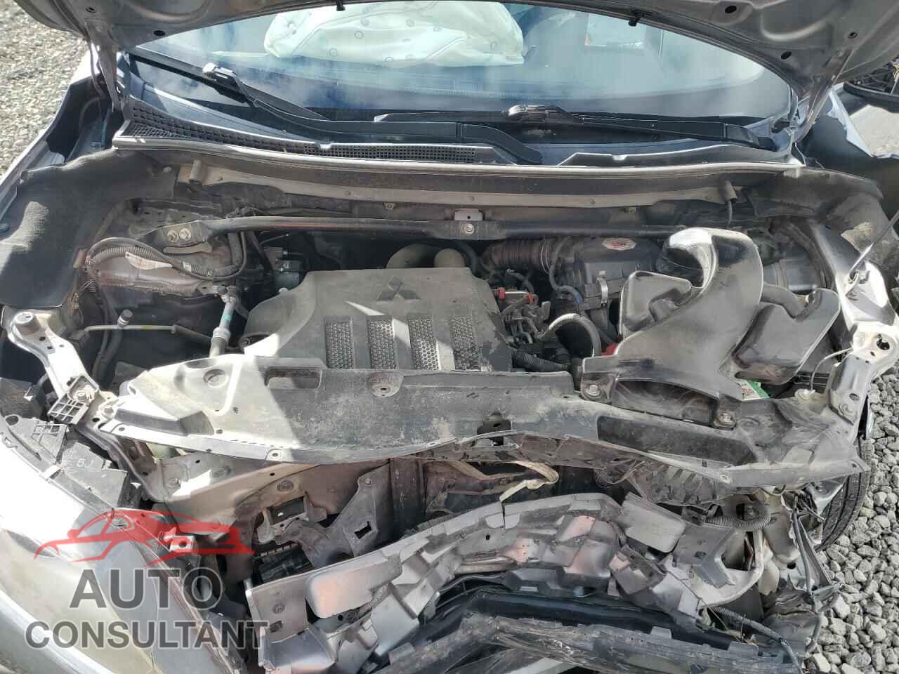 MITSUBISHI ECLIPSE 2018 - JA4AT5AA1JZ063633