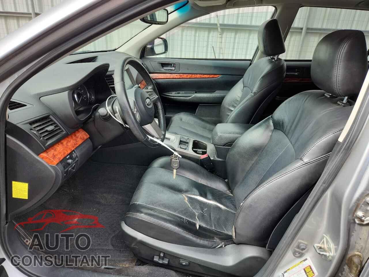 SUBARU OUTBACK 2010 - 4S4BRBLC7A3346140
