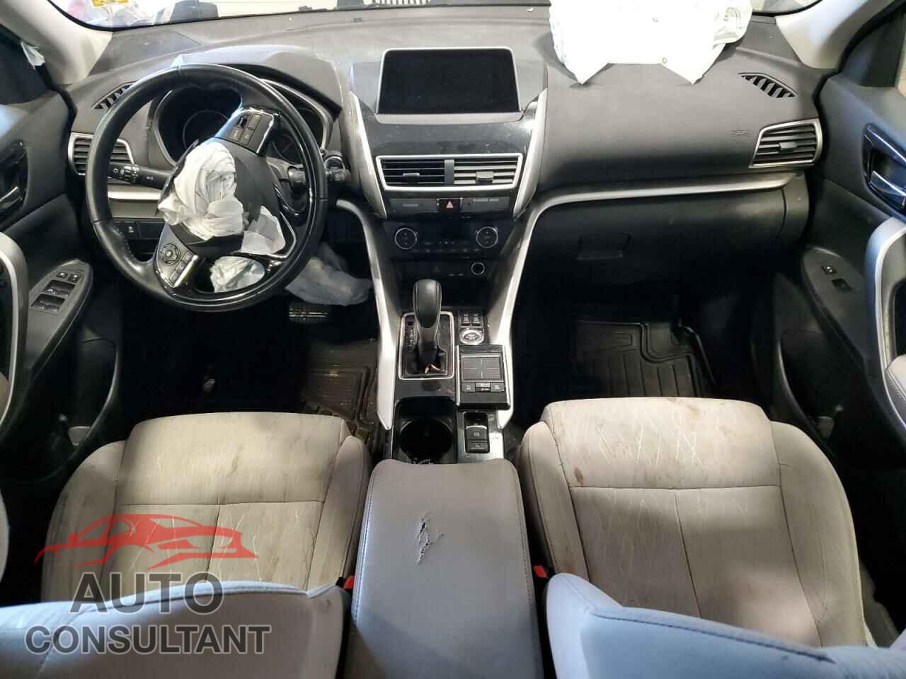 MITSUBISHI ECLIPSE 2019 - JA4AT5AA9KZ024368