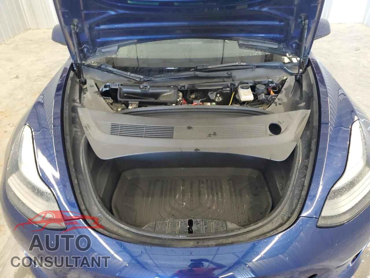 TESLA MODEL 3 2023 - 5YJ3E1EA7PF453582