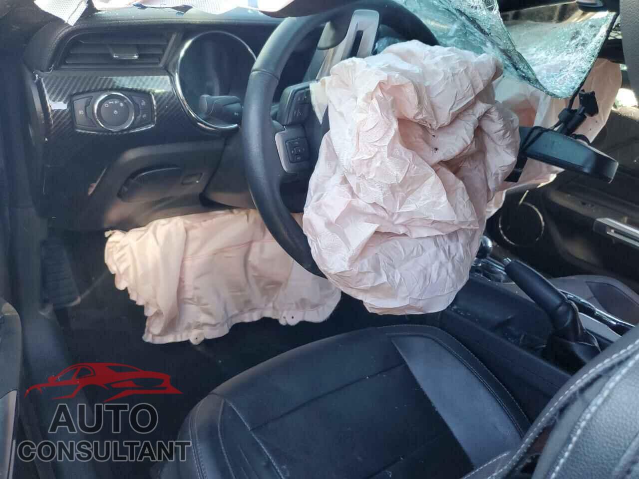 FORD MUSTANG 2017 - 1FA6P8CF9H5301844