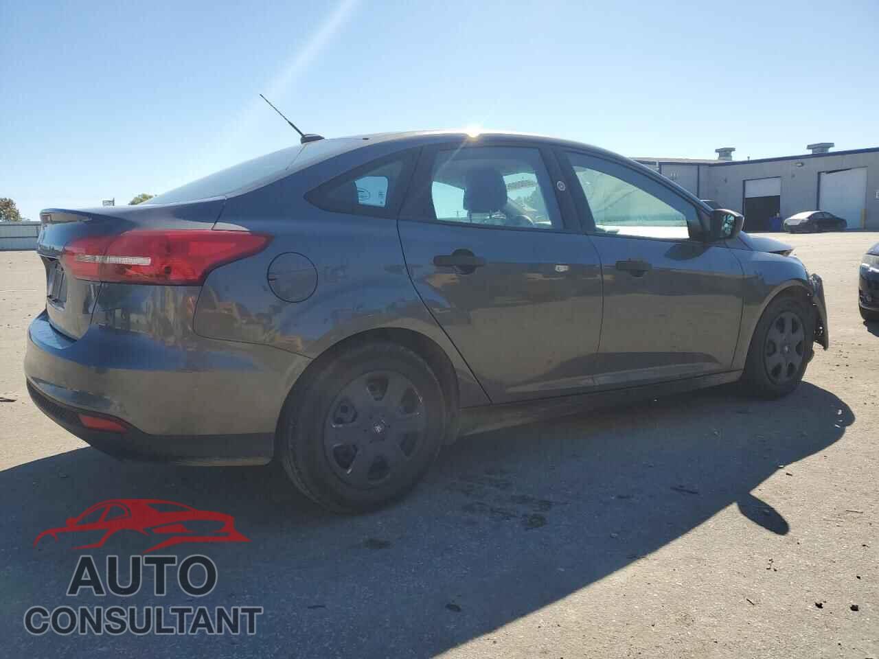 FORD FOCUS 2017 - 1FADP3E20HL253067
