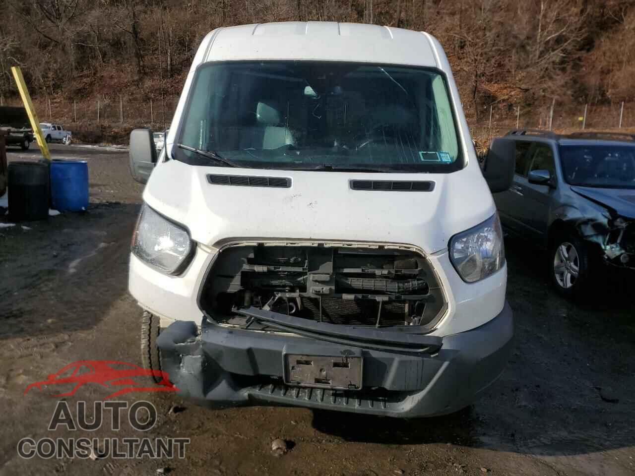 FORD TRANSIT 2018 - 1FTYR2CM1JKA03076