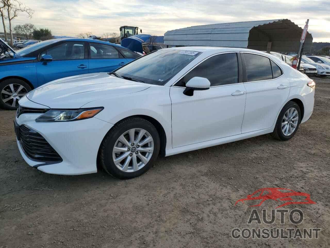 TOYOTA CAMRY 2019 - 4T1B11HK4KU726842