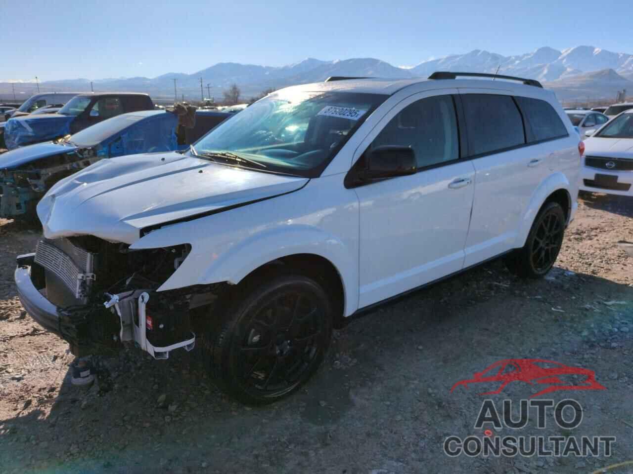 DODGE JOURNEY 2015 - 3C4PDCBG7FT707977