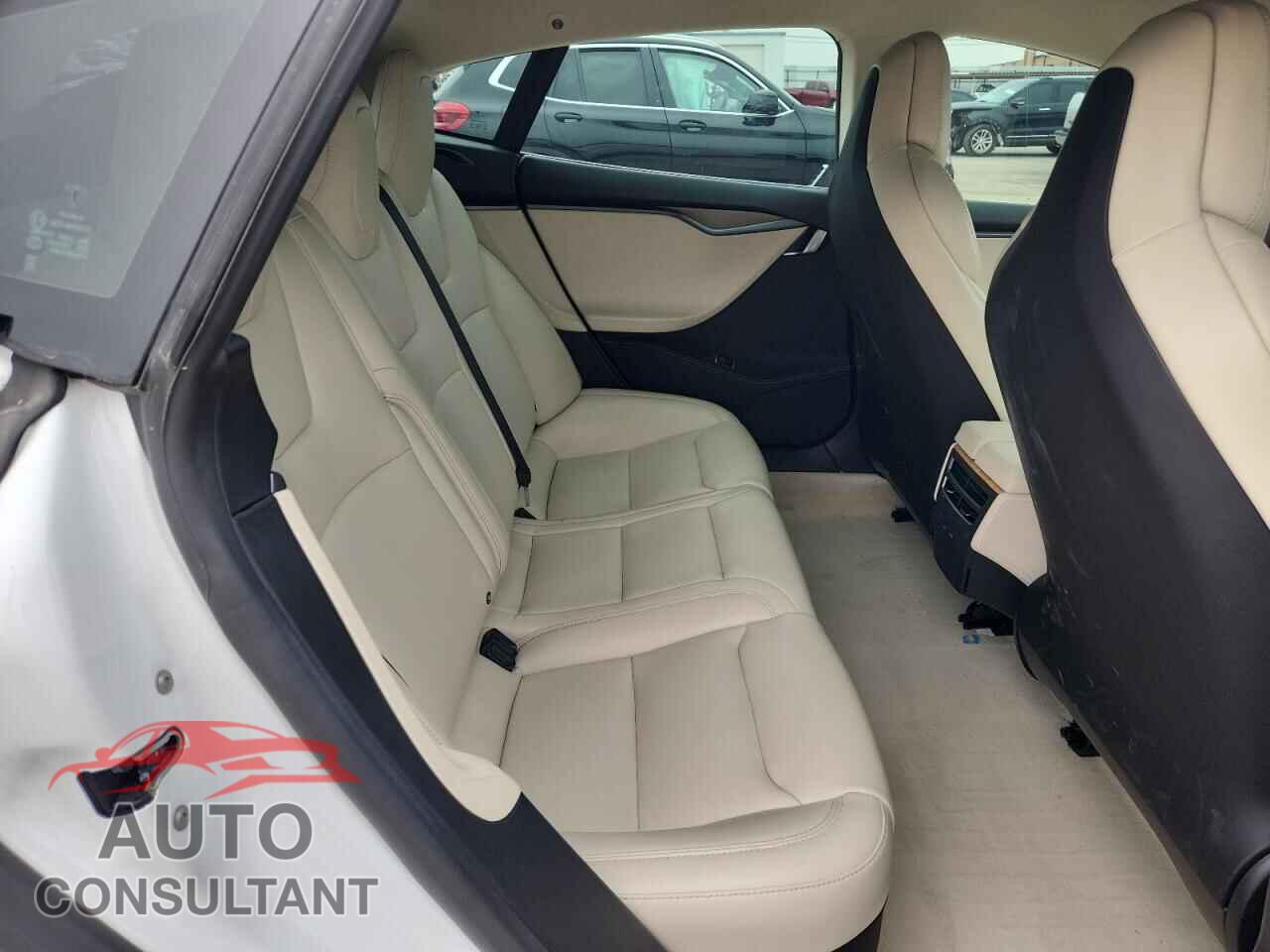 TESLA MODEL S 2018 - 5YJSA1E26JF288258