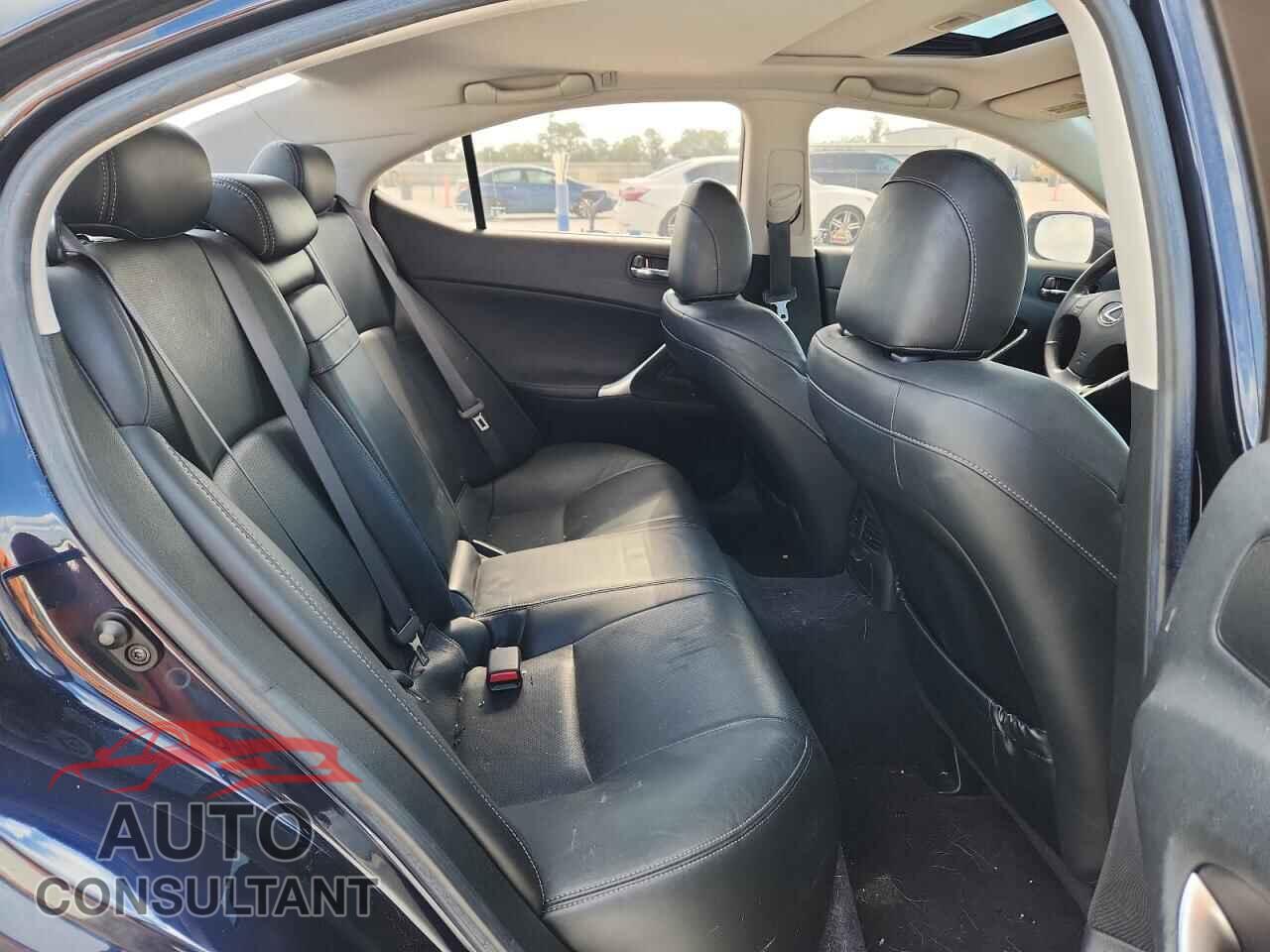 LEXUS IS 2009 - JTHBK262195095576