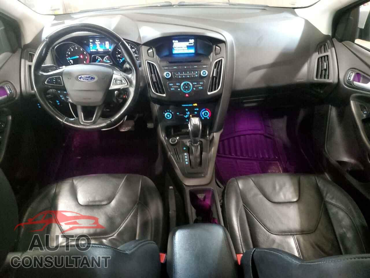 FORD FOCUS 2015 - 1FADP3F29FL254598
