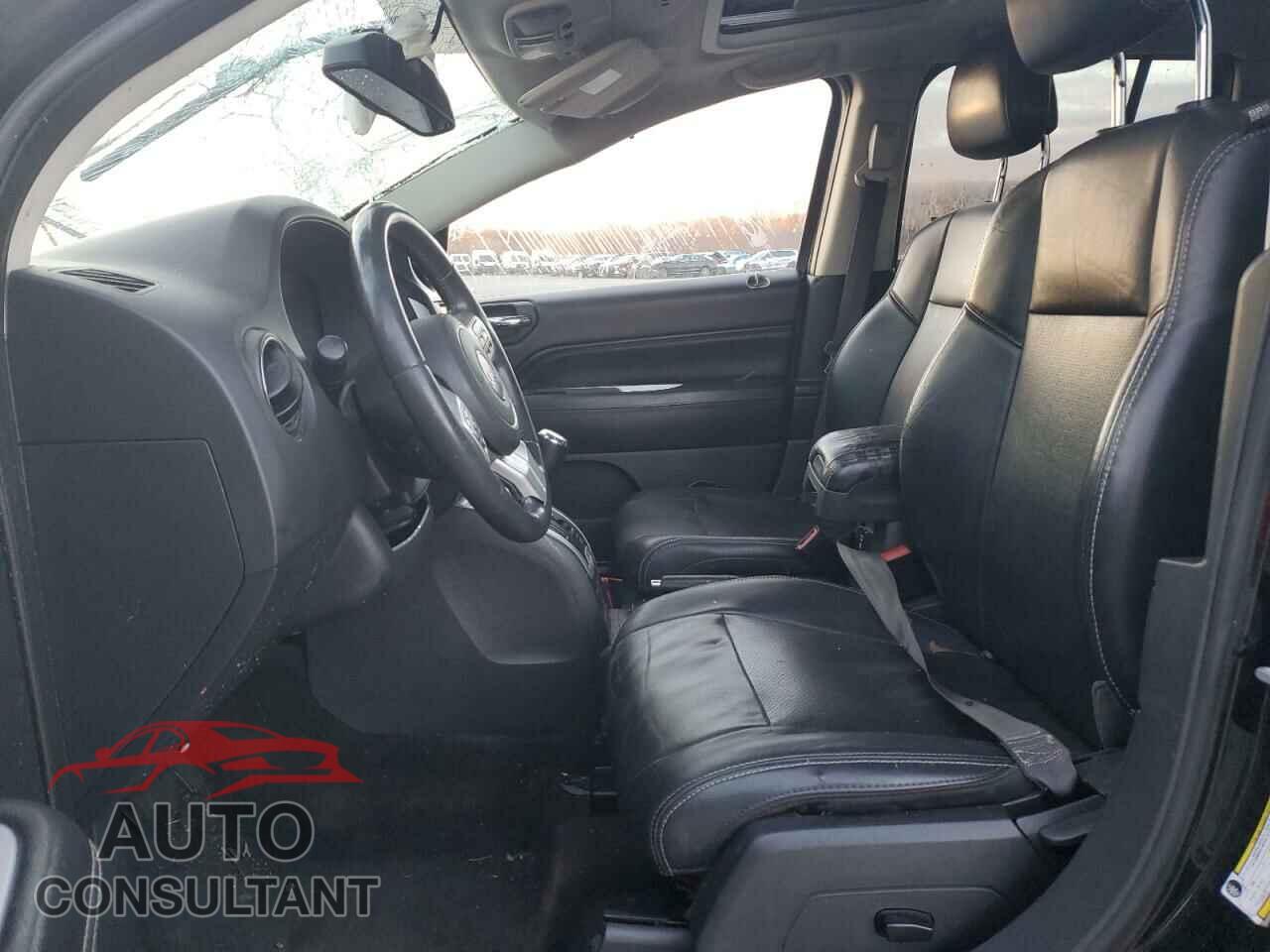 JEEP COMPASS 2015 - 1C4NJDCB9FD258008