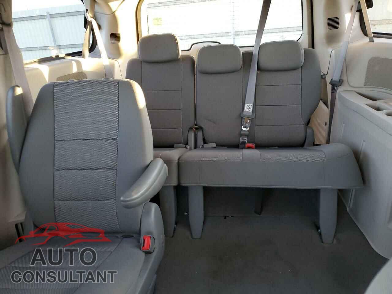 DODGE CARAVAN 2009 - 2D8HN44E29R623366
